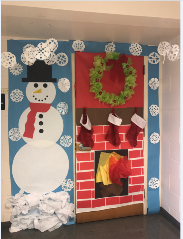 WSHS Teachers Have Door Decoration Contest – The Bear Truth News