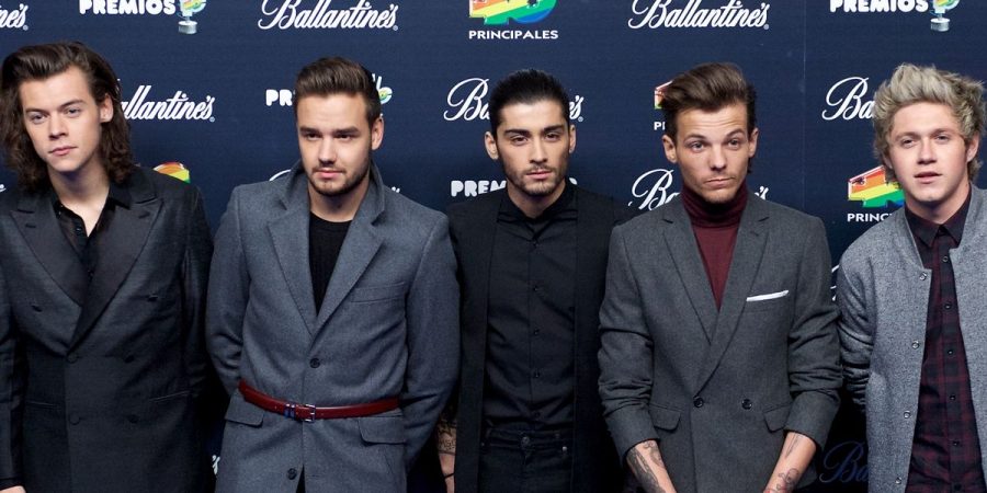 One Direction hints at reunion